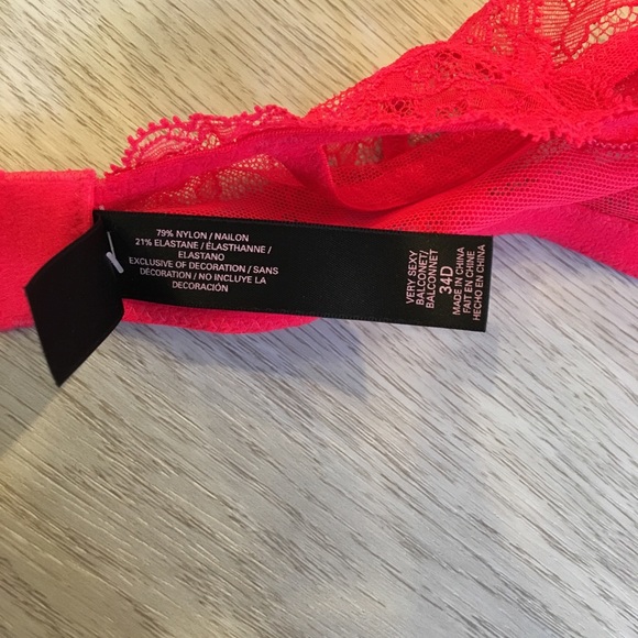 - SOLD - - Picture 5 of 5